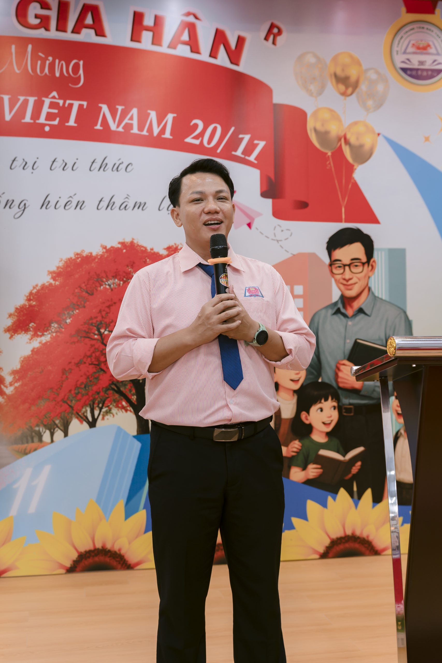ThS. Trần Hoài Hân – Tổng Giám Đốc Hệ Thống Hoa Ngữ Gia Hân